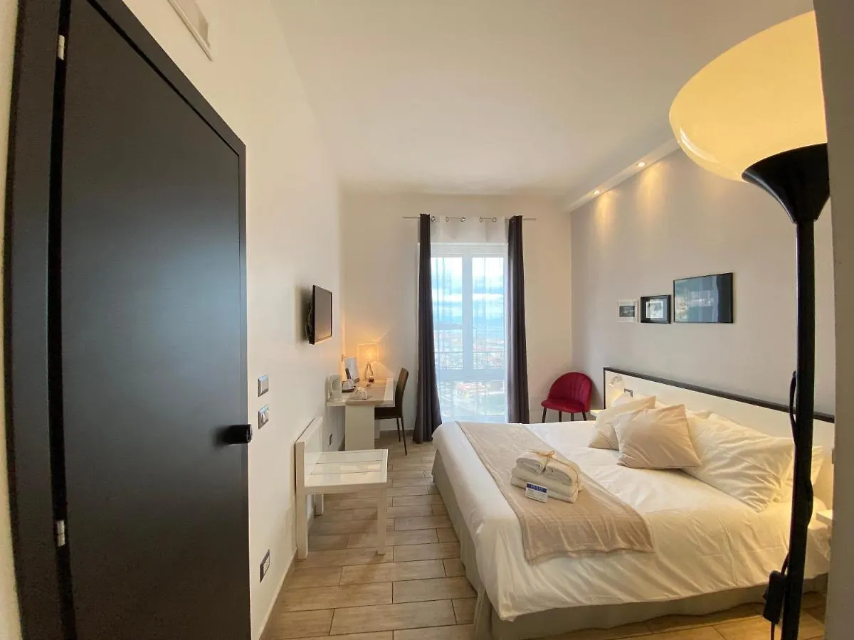 Ma&Mi For You B&B Cefalu Bed & Breakfast